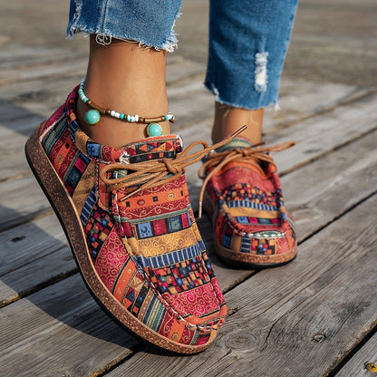 Casual Sneakers with Lively Patchwork – Elegant Footwear for Every Day