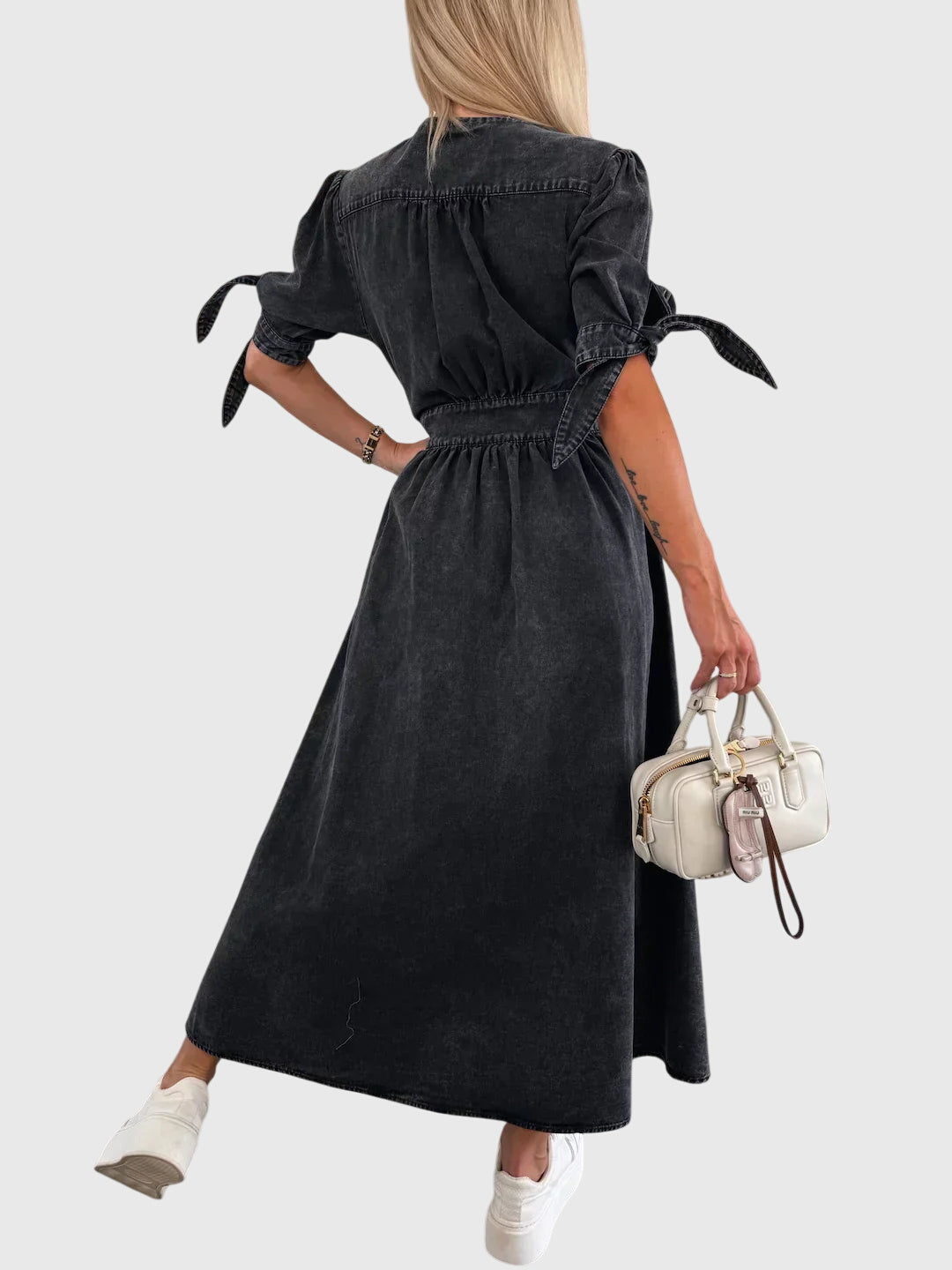 Robe Maxi Denim Élégante Col V – Robe A-Line Boutonnée Stylée