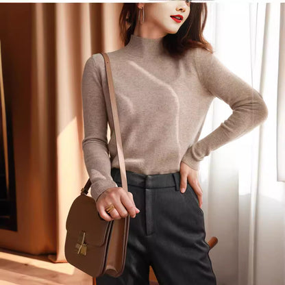 Basic women's high-neck sweater - Soft and essential