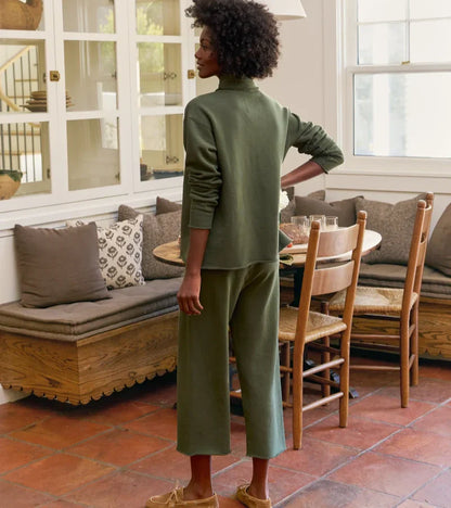 Ensemble Femme à Coupe Décontractée – Haut Col V et Pantalon Droit Décontracté