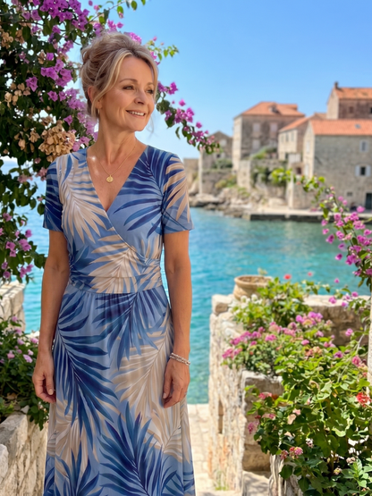 Women's floral midi dress with V-neck and short sleeves - Lightweight and summery