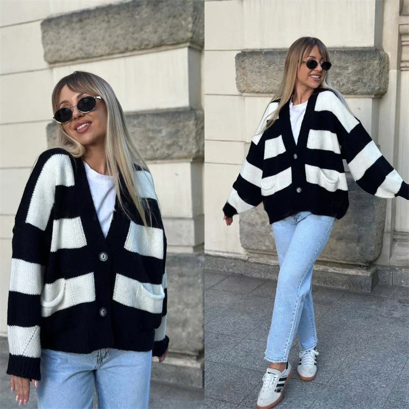 Women's striped cardigan - V-neck and long sleeves