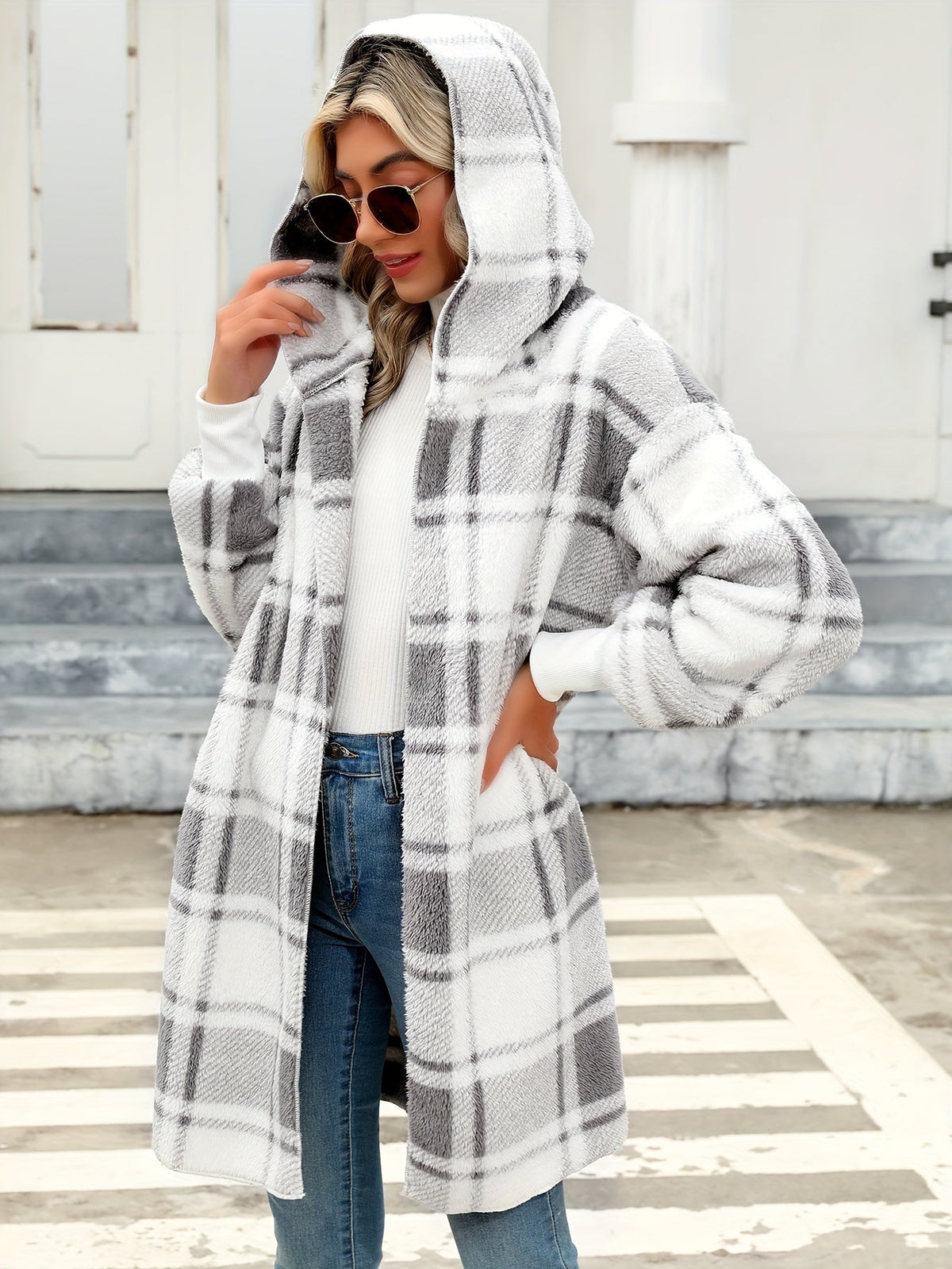 Women's plaid hooded cardigan - Soft and casual
