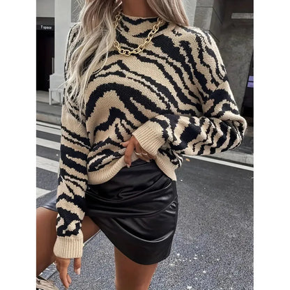 Women's zebra-print sweater - Soft and trendy