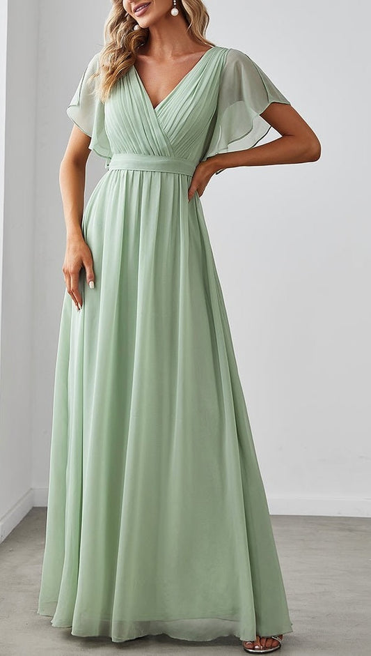 Robe verte trapèze pour invitée de mariage – Style élégant pour les grandes occasions