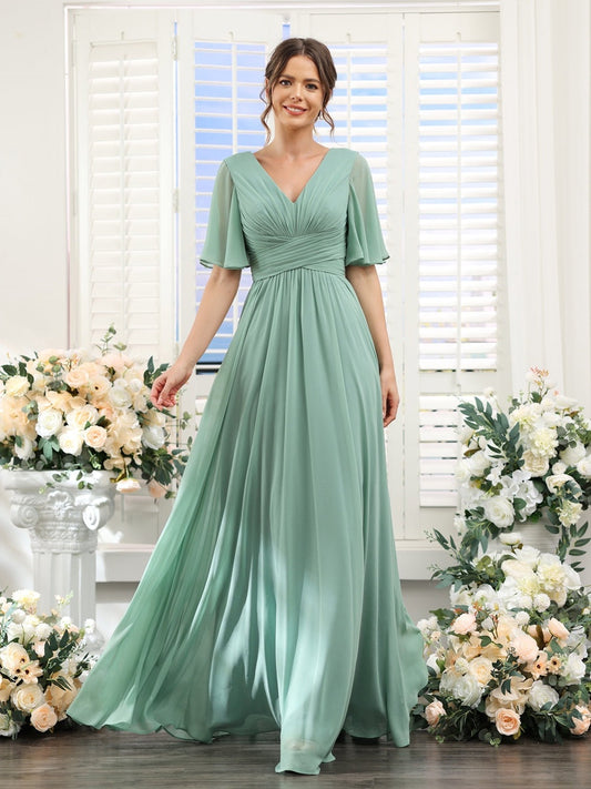 Robe Longue en Chiffon Élégante – Silhouette Fluide A-Line avec Fente Latérale et Volants