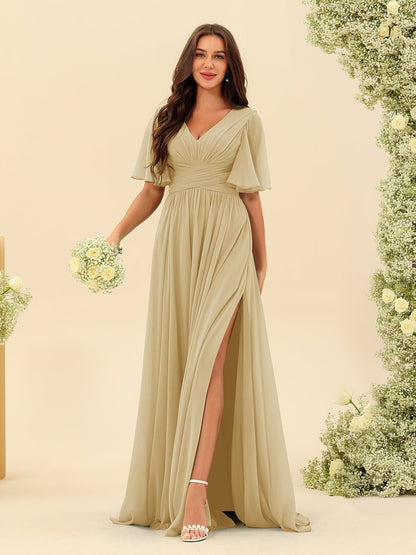 Robe Longue en Chiffon Élégante – Silhouette Fluide A-Line avec Fente Latérale et Volants