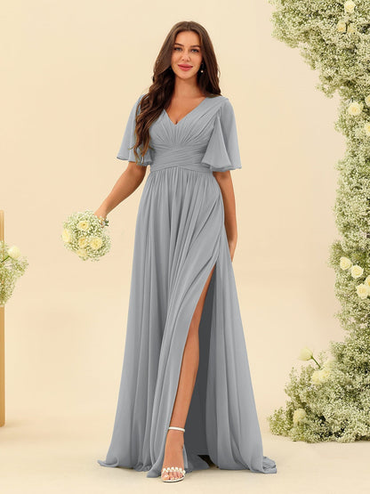 Robe Longue en Chiffon Élégante – Silhouette Fluide A-Line avec Fente Latérale et Volants
