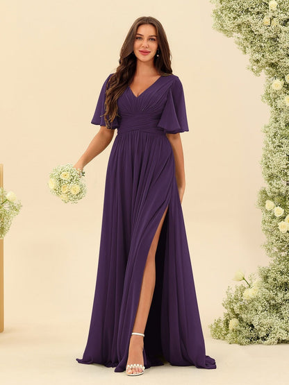 Robe Longue en Chiffon Élégante – Silhouette Fluide A-Line avec Fente Latérale et Volants