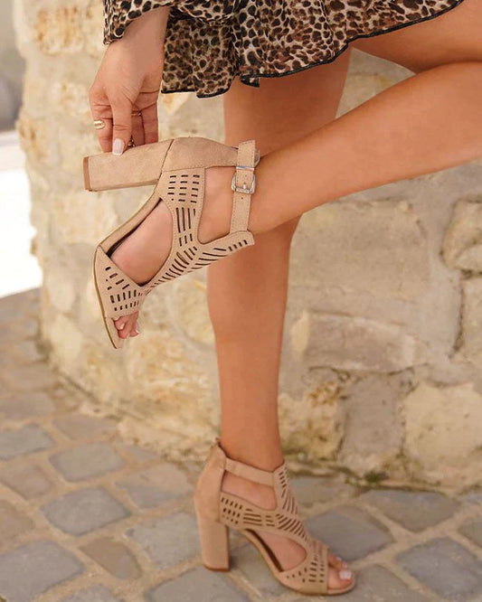 Sandales Femme Élégantes à Talon Bloc Ouvert – Confort et Style pour l'Été, Disponibles en Beige
