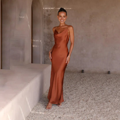 Robe Maxi Luxueuse en Satin pour Femme – Robe Élégante à Col Drape et Bretelles Fines