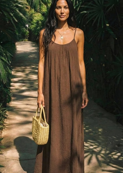 Women's backless dress with thin straps - Flowing and elegant