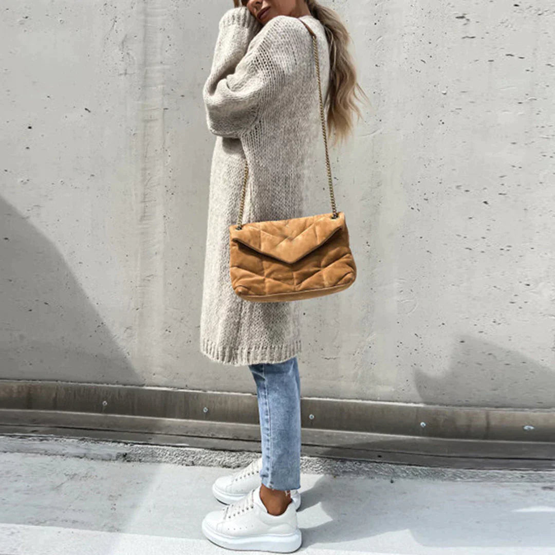 Cardigan Long Oversize pour Femme – Tricot Libre et Confortable