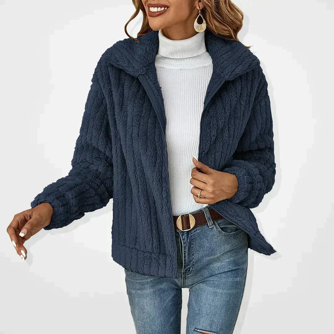 Veste en Polaire Luxueuse pour Femme – Vêtement d'Extérieur Doux et Confortable