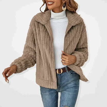 Veste en Polaire Luxueuse pour Femme – Vêtement d'Extérieur Doux et Confortable