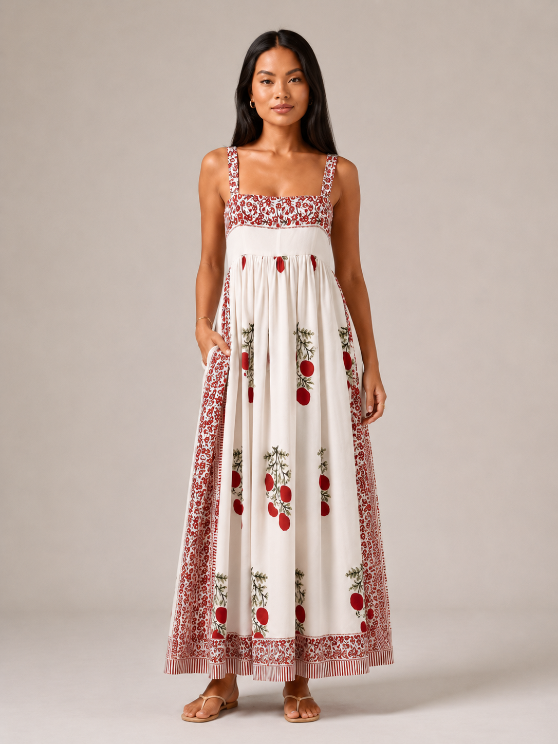 Bohemian maxi dress for women with wide straps - Flowing and elegant