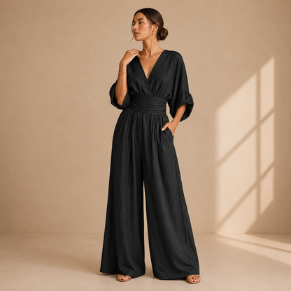 Elegant women's jumpsuit with a flowing cut - Chic and flattering