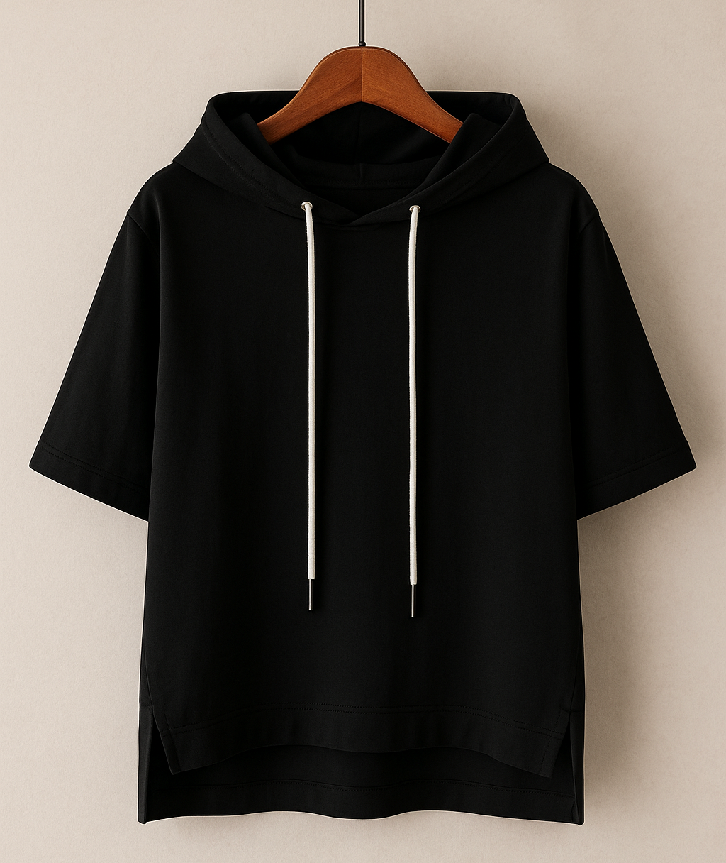 Women's short-sleeve hoodie - Light and casual