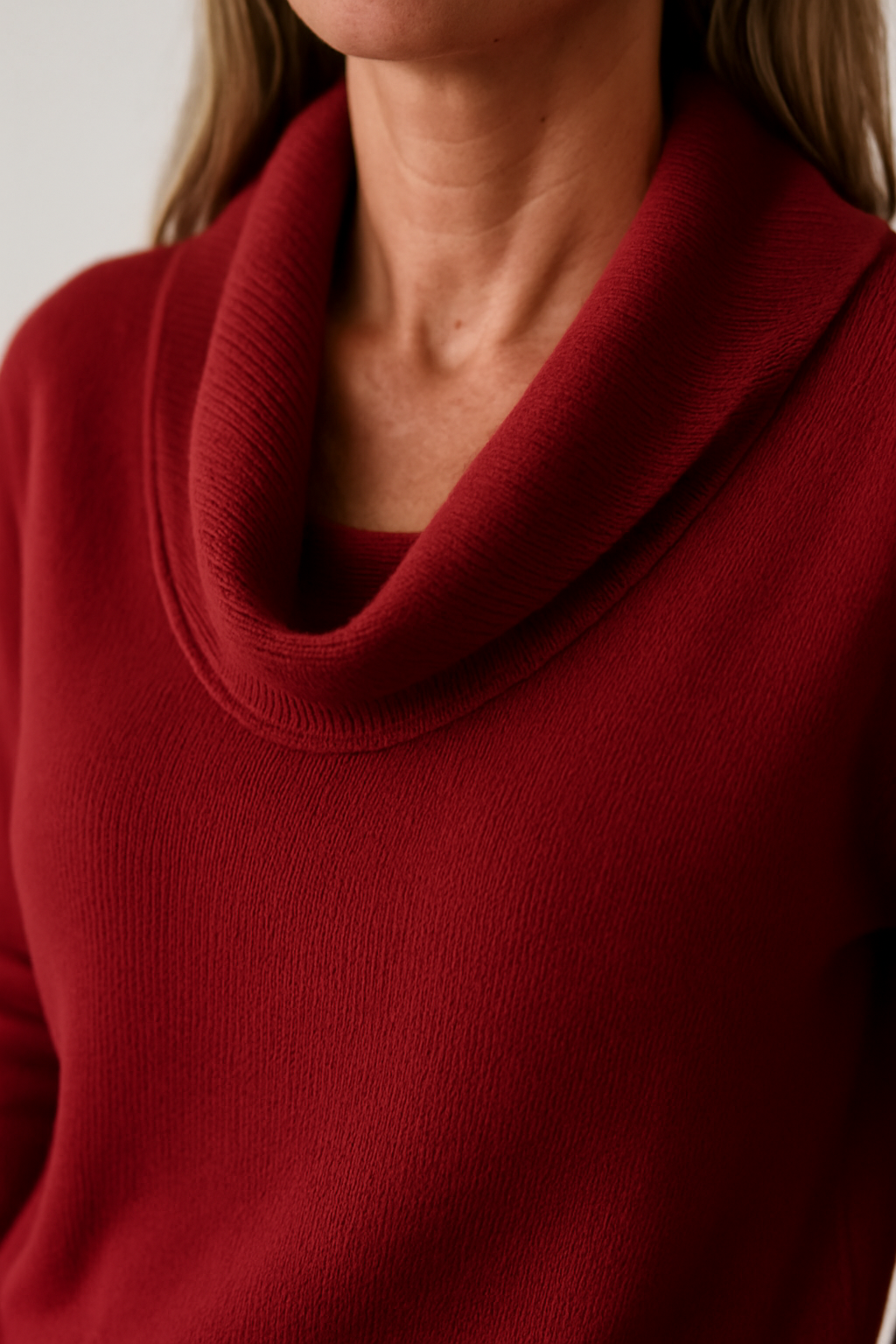 Pull Femme en Maille Ondulée – Col Rond Élégant et Doux