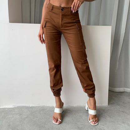 Pantalon cargo femme coupe ajustée style streetwear