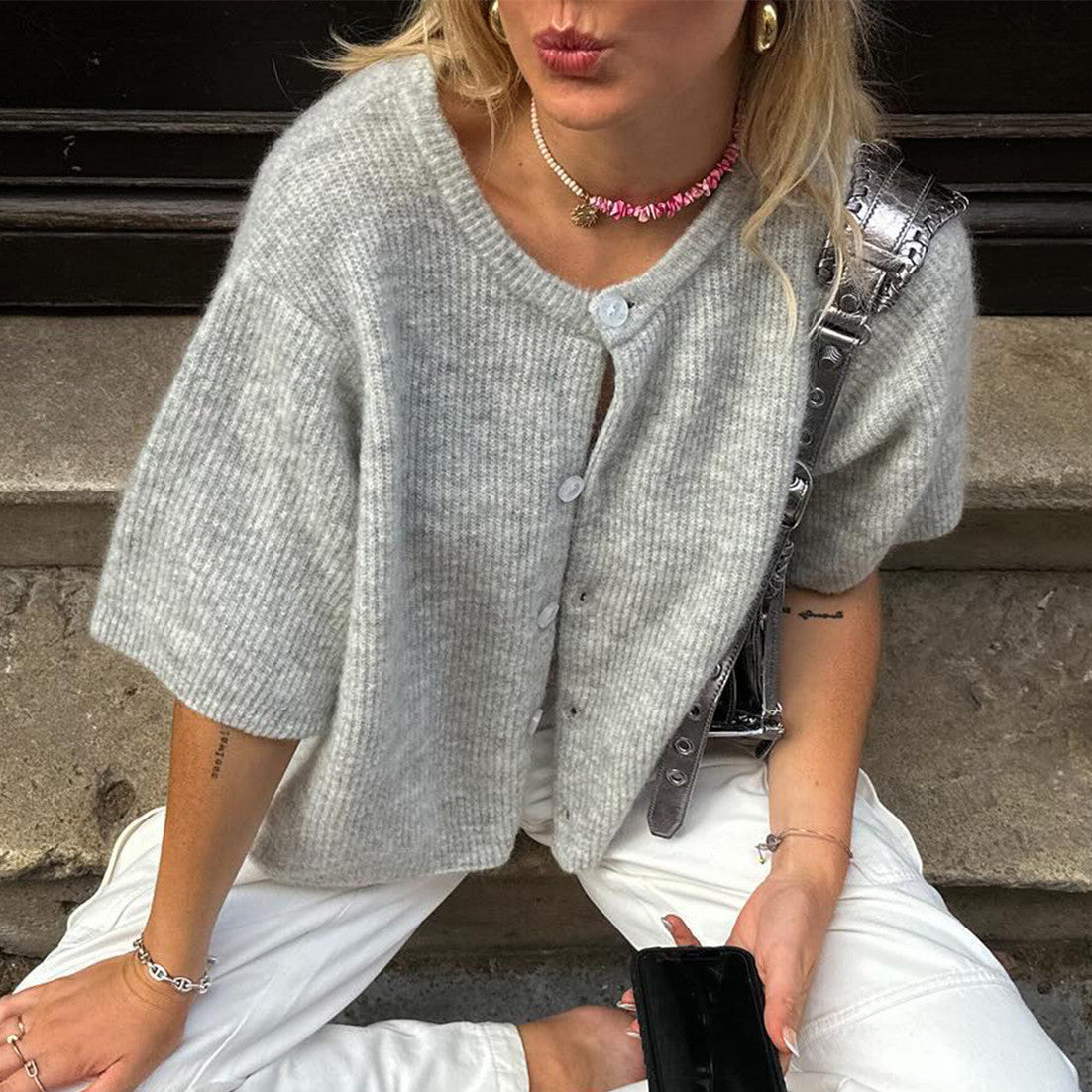 Women's short-sleeved streetwear cardigan - Modern and lightweight