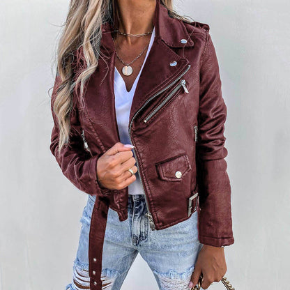 Veste en cuir élégante et stylée pour femme
