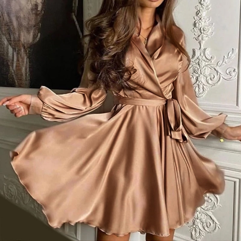 Robe Mini Satin Élégante Femme – Col V Évasé et Manches Lanternes