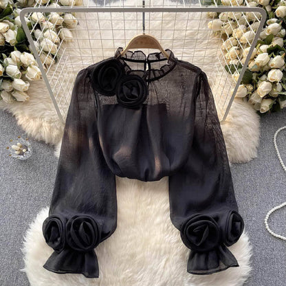 Chemisier Femme Élégant en Chiffon Blanc – Col Haut avec Détail Rose 3D