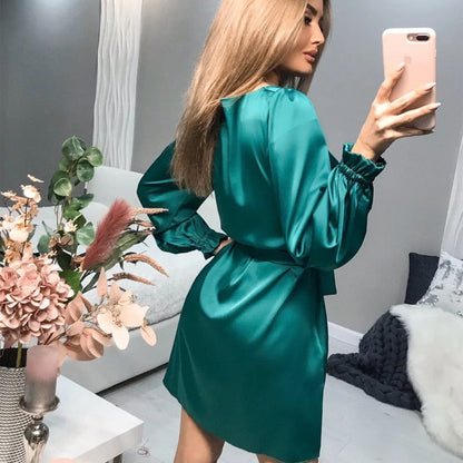 Robe Mini Satin Élégante Femme – Style Classique Chic à Manches Longues