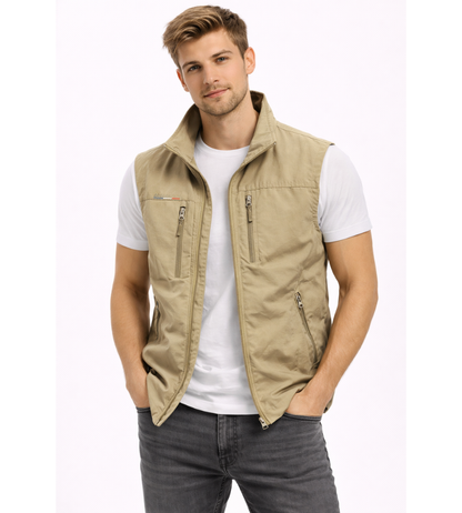 Men's zip-up bodywarmer with stand-up collar - Practical and versatile