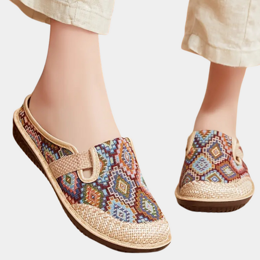 Embroidered Summer Slip-On Shoes for Women – Comfortable and Stylish Footwear
