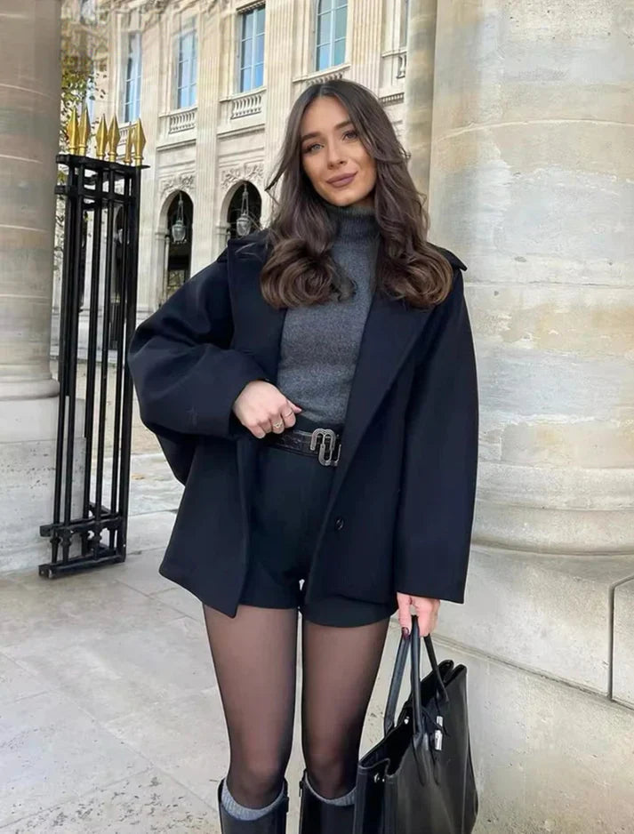 Manteau Oversize à Boutons Femme – Veste Courte Élégante