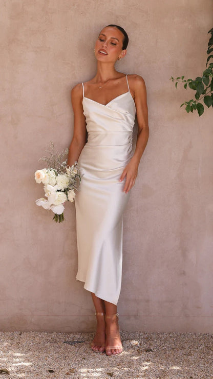Robe midi satinée élégante sans manches pour femme – Style soirée invitée mariage avec fente