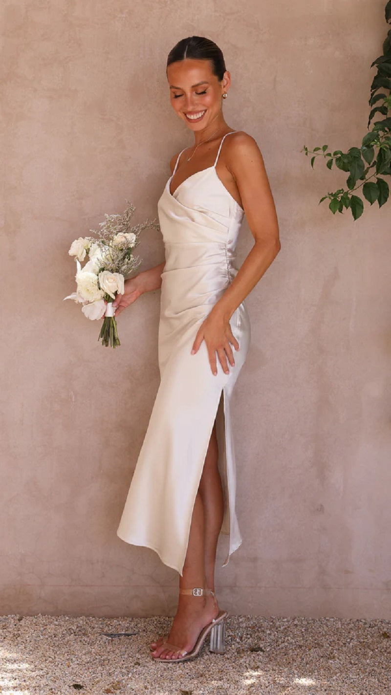 Robe midi satinée élégante sans manches pour femme – Style soirée invitée mariage avec fente