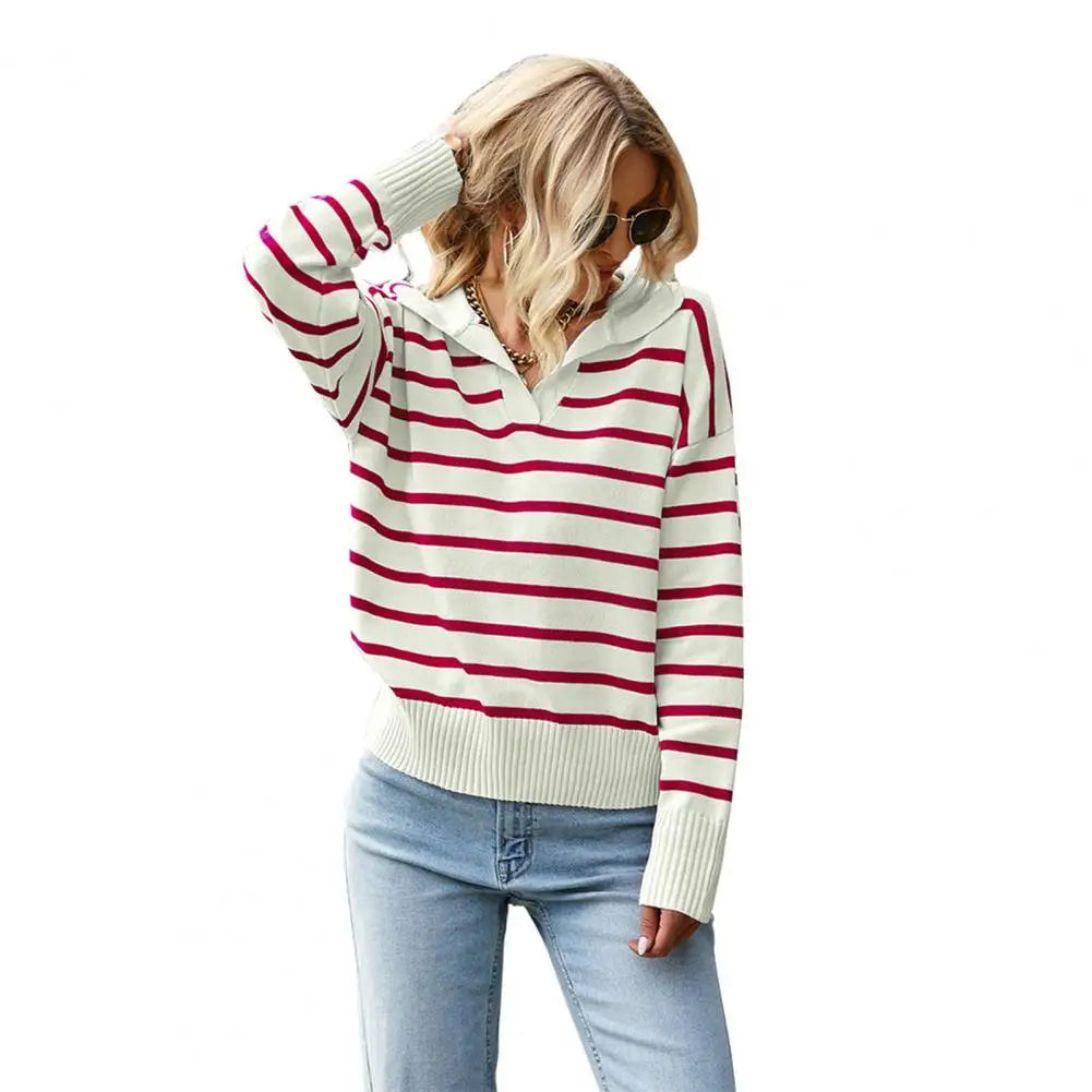 Casual women's long-sleeve polo shirt - Chic and comfortable