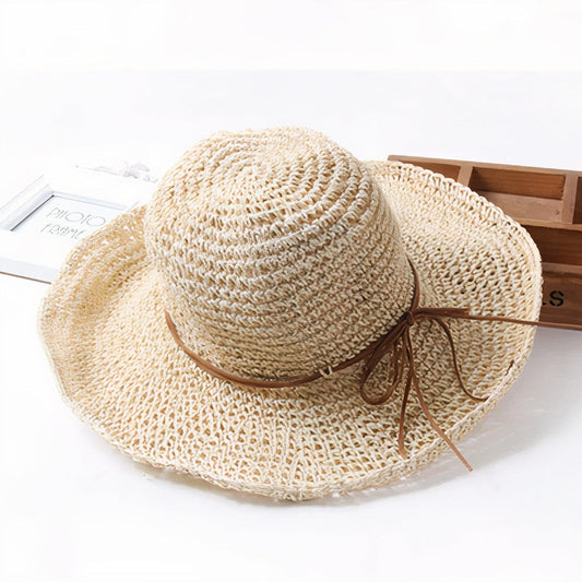 Foldable Summer Sun Hat for Women – Wide-Brim Beach Accessory