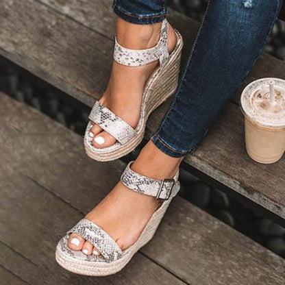Talons compensés élégants et confortables pour femme