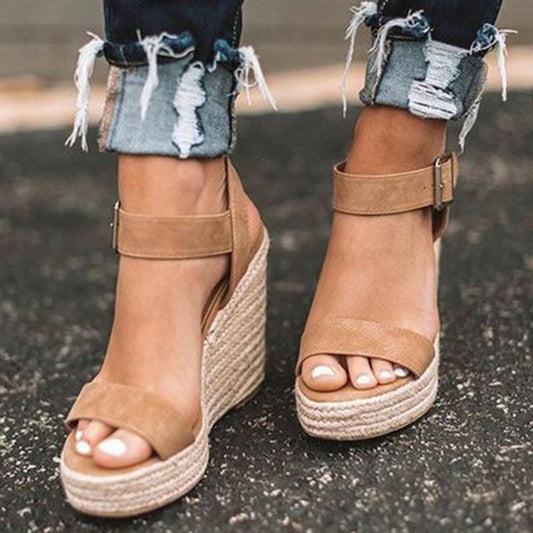 Talons compensés élégants et confortables pour femme