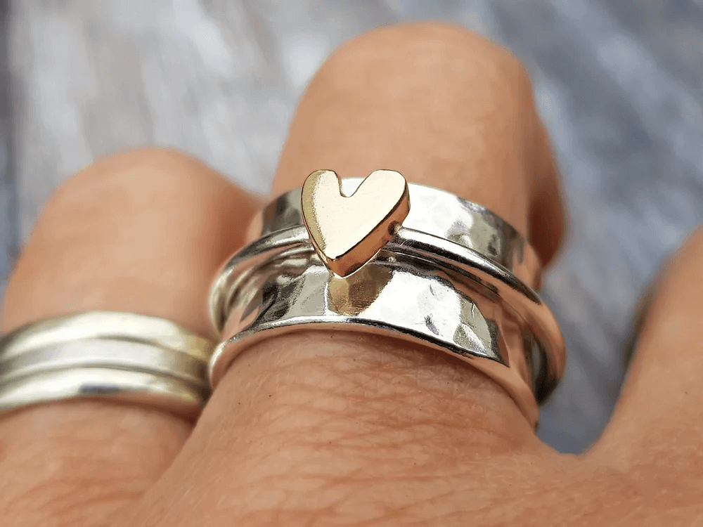 Bague Coeur Doree et Argent Femme Luxe – Style Elegant Raffine et Lumineux.