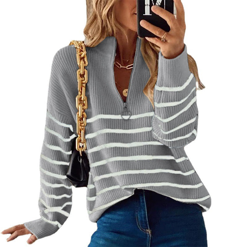 Women's striped sweater with a zip collar - Soft and modern