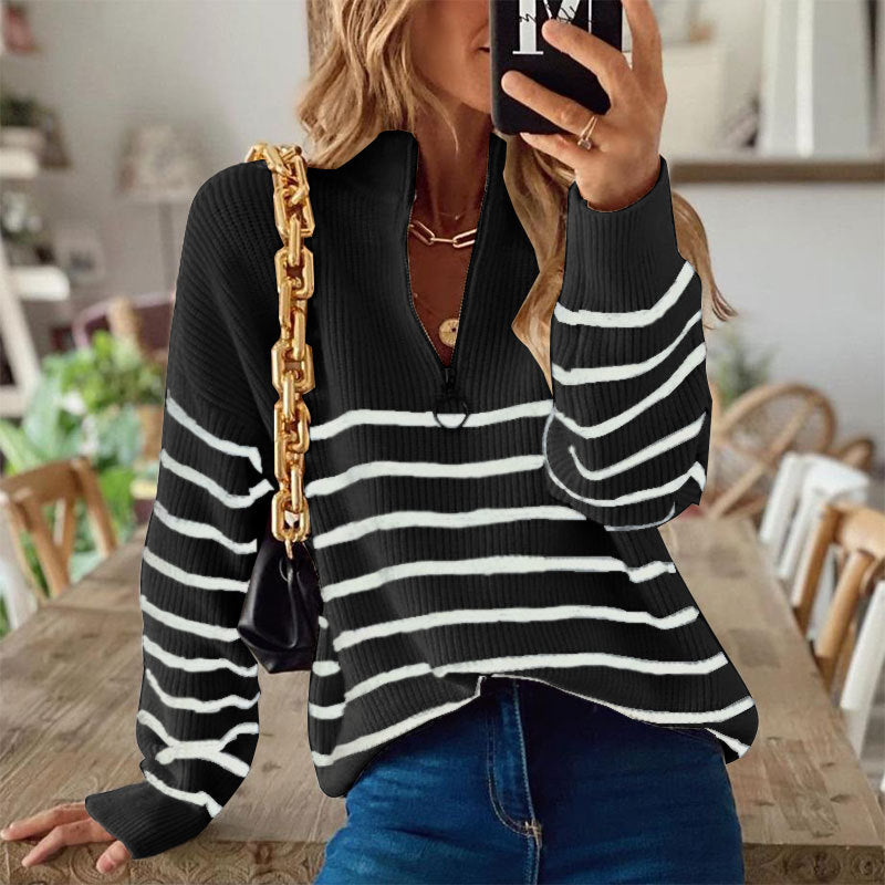 Women's striped sweater with a zip collar - Soft and modern