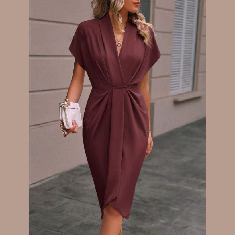 Robe portefeuille mi-longue pour femme avec ceinture nouée et fente élégante
