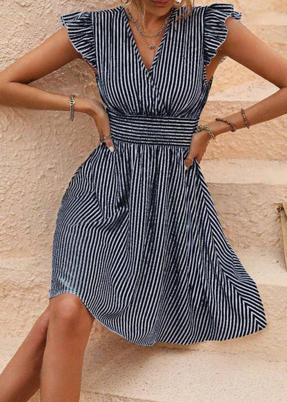 Femmes Légère à Rayures en Ligne Midi Robe – Élégance Estivale