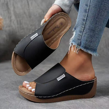 Sandales Femme à Plateforme Confort – Brides Réglables avec Soutien de la Voûte Plantaire