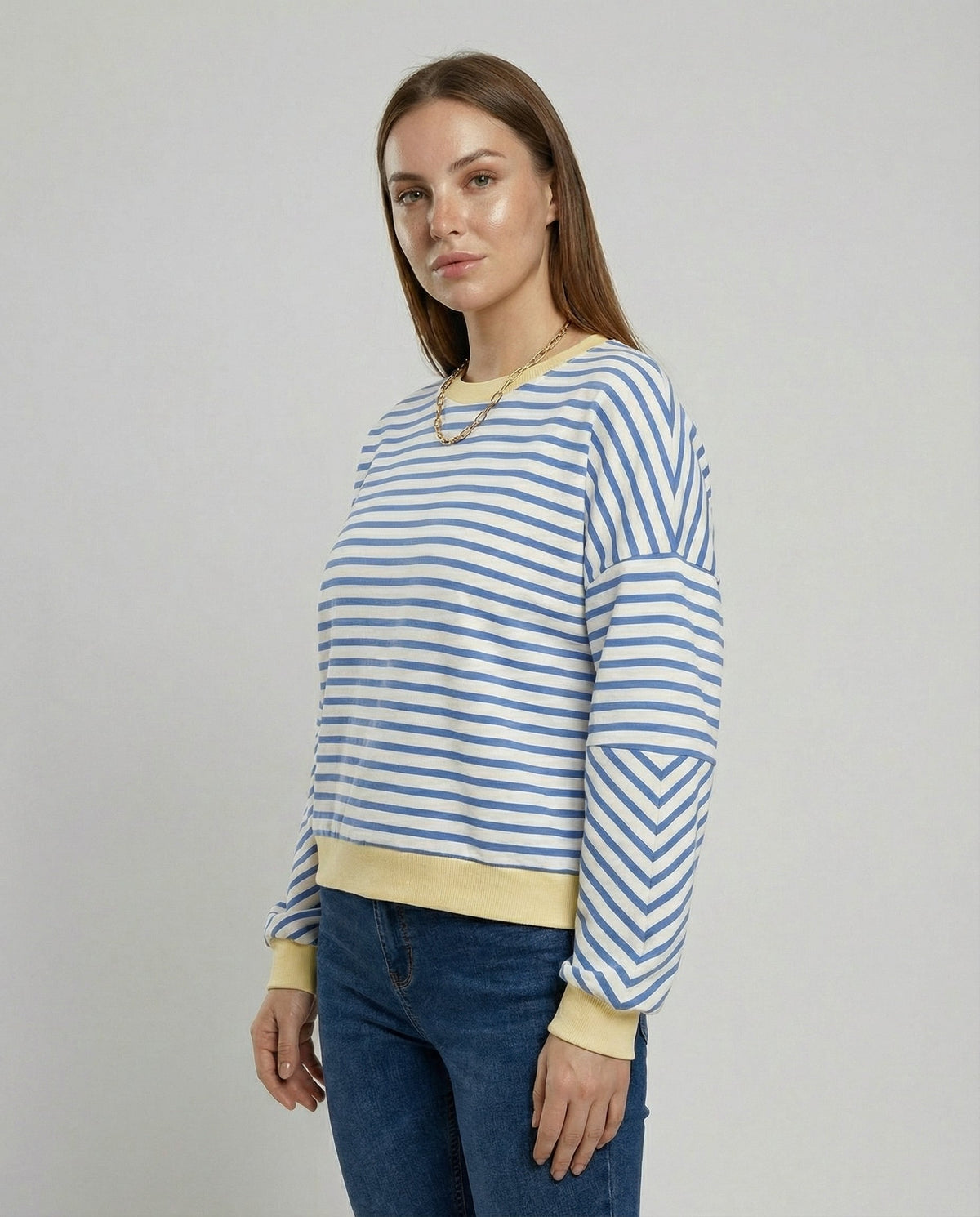 Sudadera de mujer a rayas de corte cuadrado – Informal y moderna