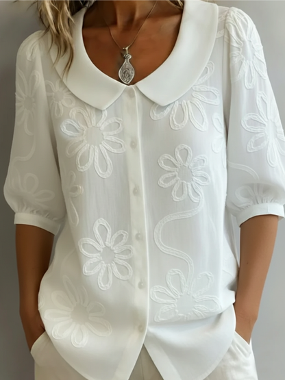 Broderet bluse til kvinder med blomster - Elegant og feminin