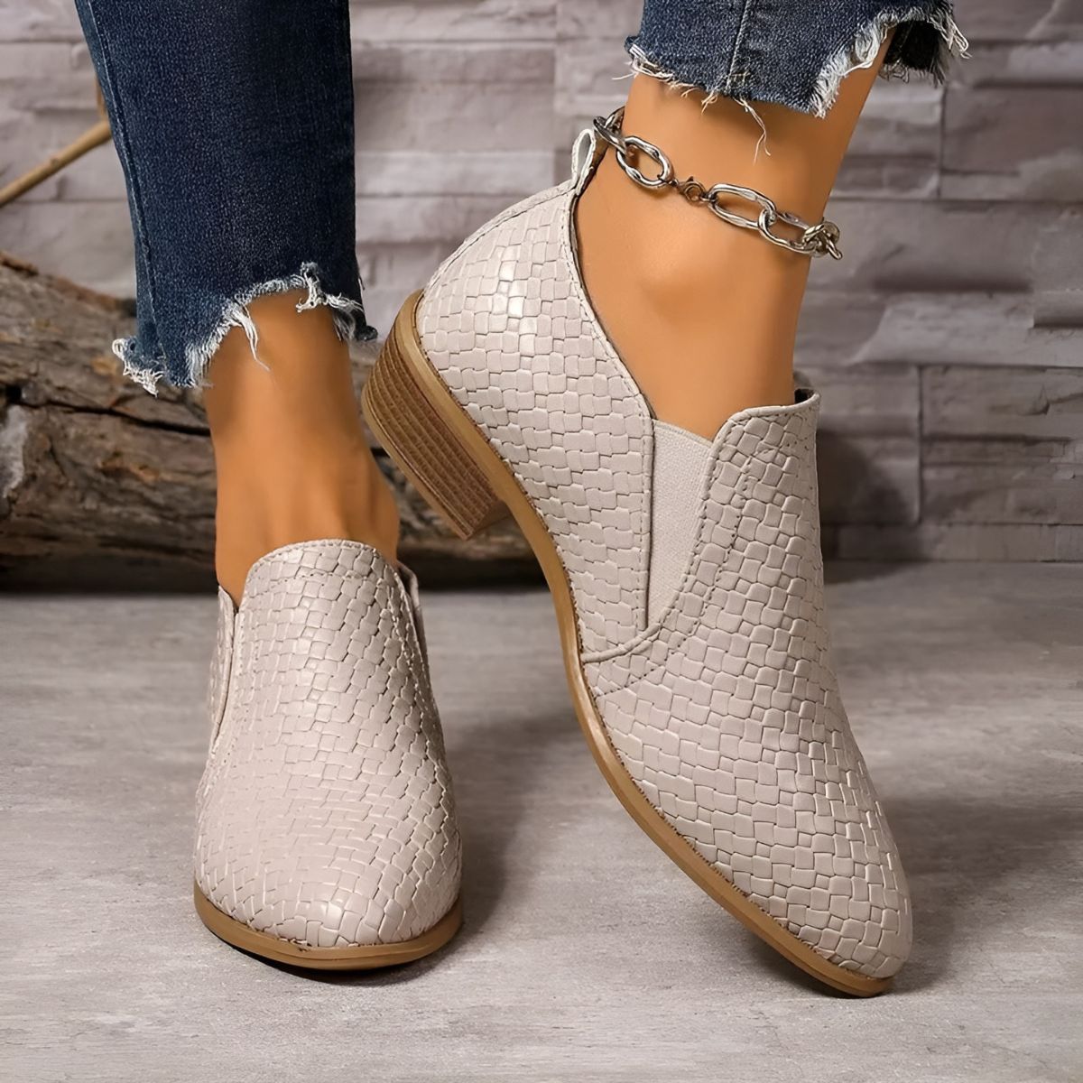 Chaussures Oxford Femme en Cuir Tressé Noir – Talon Bloc À enfiler