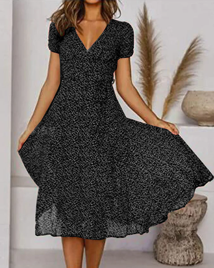 Robe Midi Évasée Élégante Femme – Manches Courtes Col V Style