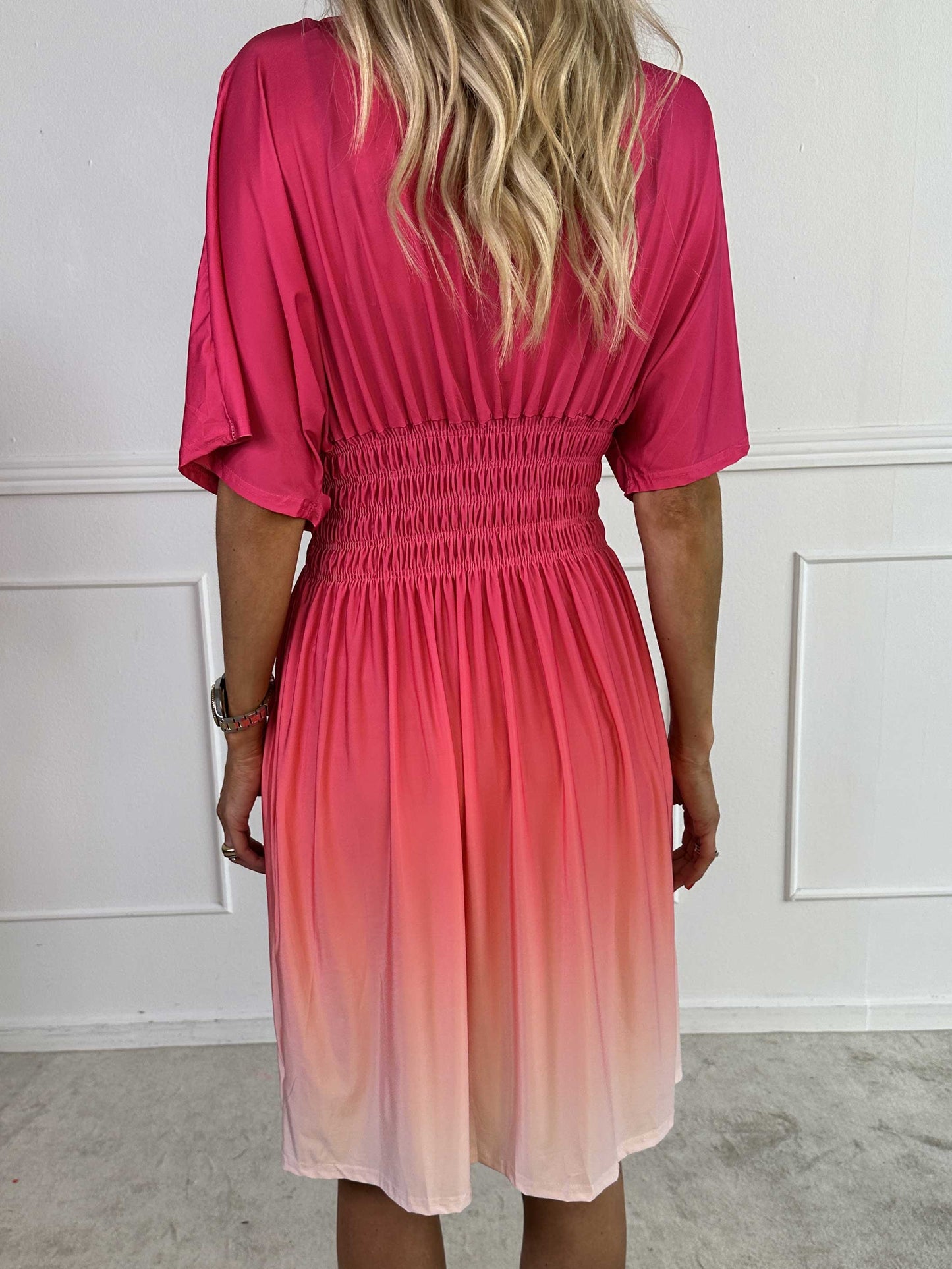 Robe Midi Ombre Élégante pour Femme – Style Estival Décontracté à Col V