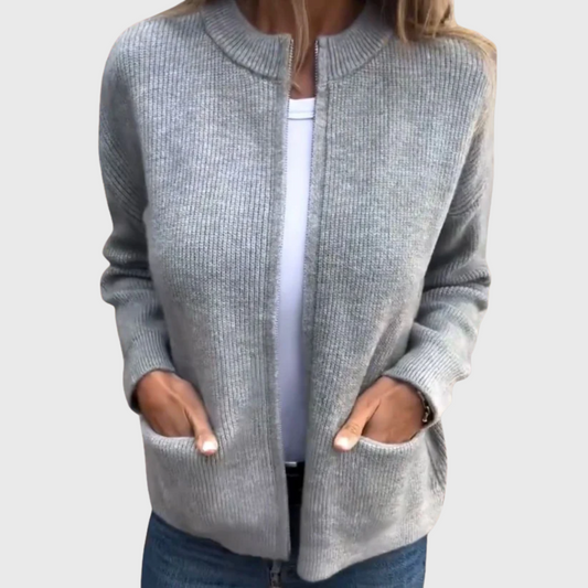 Women's zip-up hooded cardigan in soft knit – Comfortable and casual